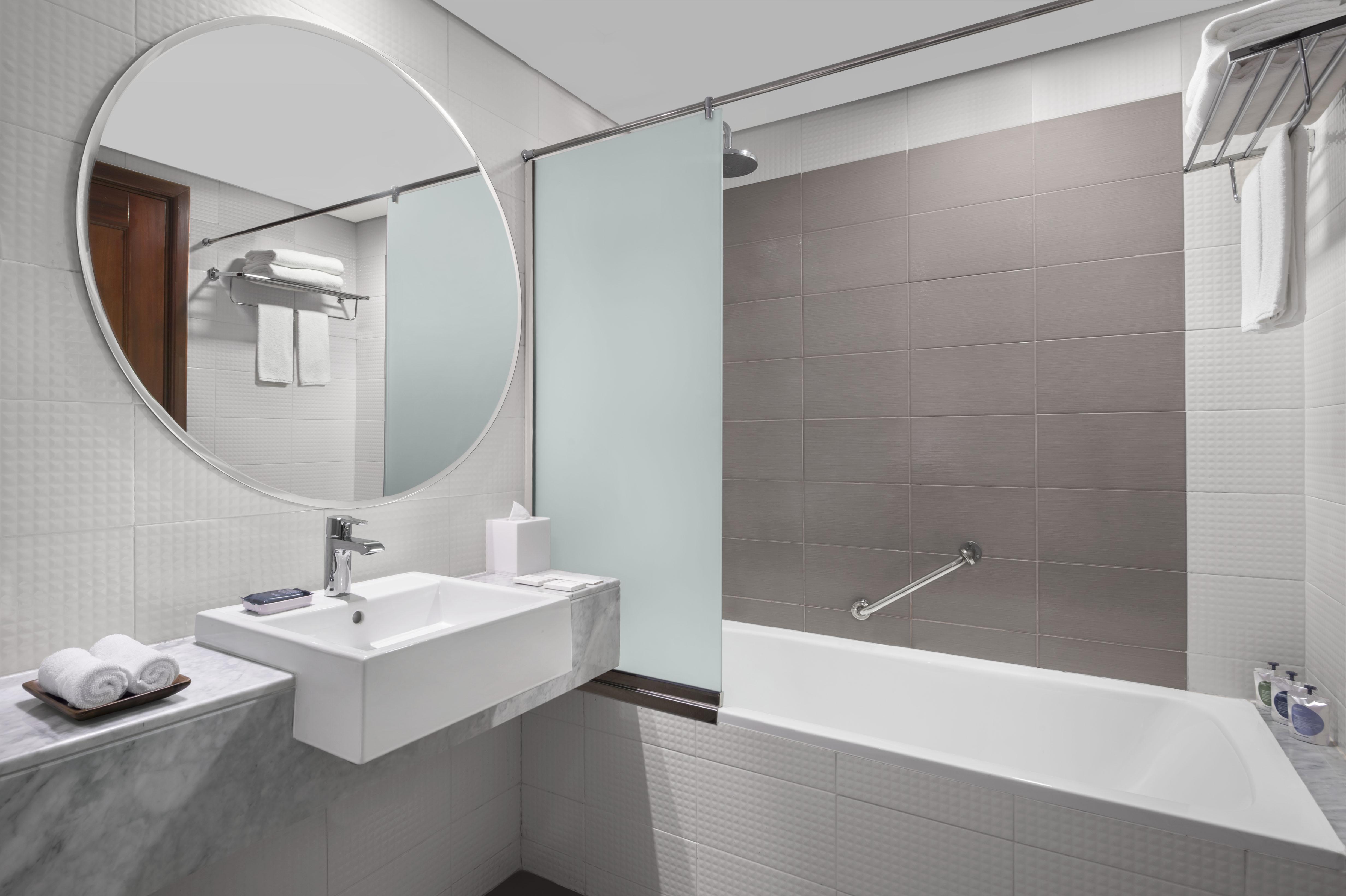Leva Hotel Mazaya Centre Dubai Luaran gambar