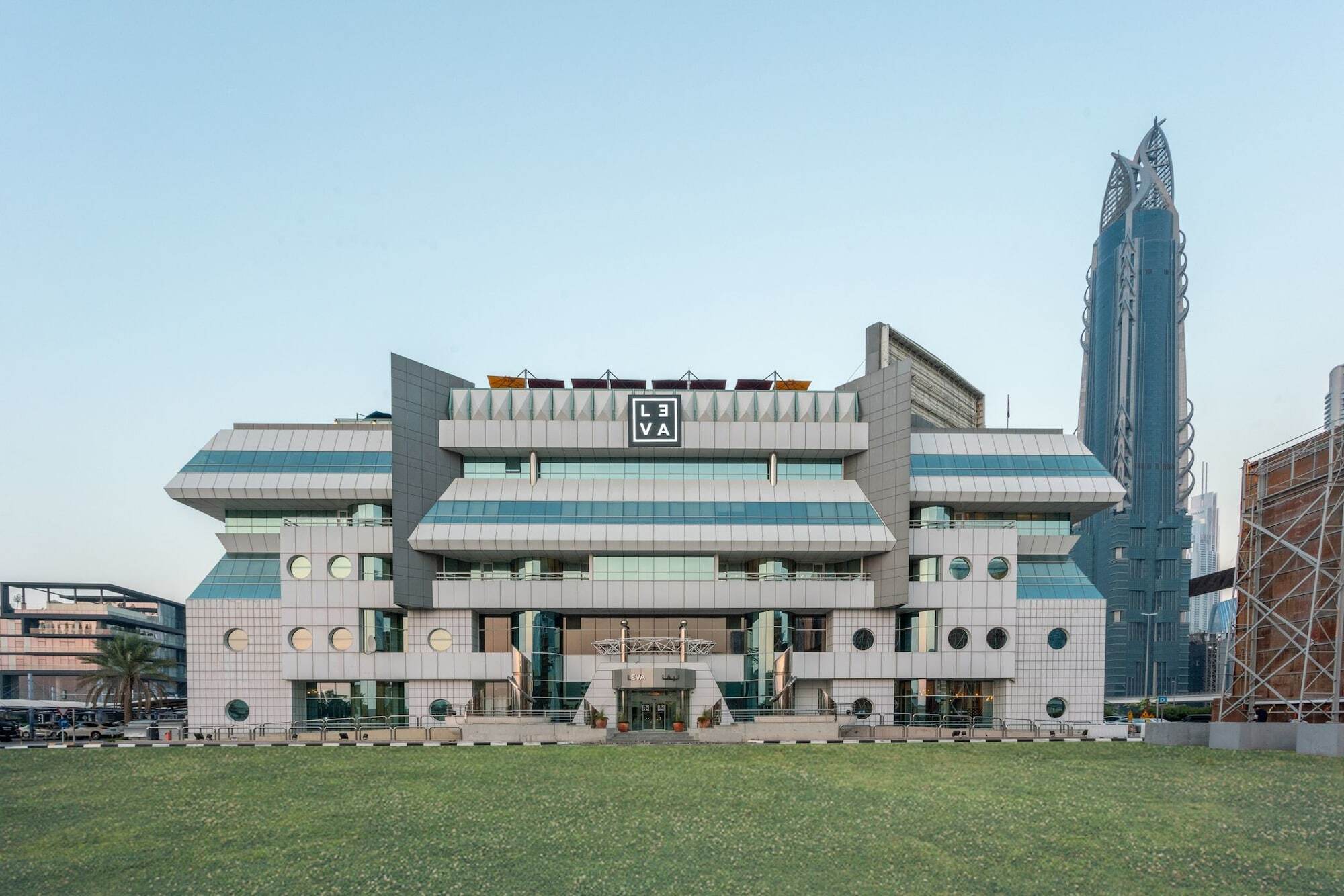 Leva Hotel Mazaya Centre Dubai Luaran gambar
